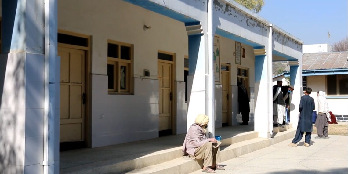 خوست کې تېرو درېیو میاشتو کې نږدې ۷۰۰ تنه د نري رنځ پر ناروغۍ اخته شوي