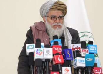 خالص: نړيوال پر افغانستان د اقلیمي بدلون ناوړه اغېزو مخنيوي کې دوه ګونی چلن کوي