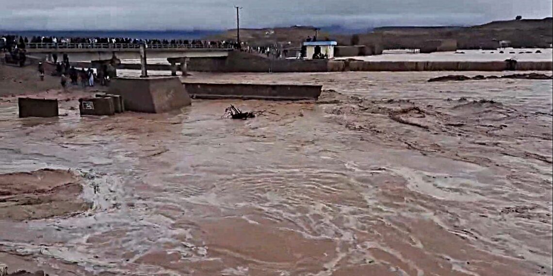 هېواد کې ورښتونه او سېلابونه؛ بېلابېلو ولایتونو کې ۳۶ تنه مړه او ۴۰ ژوبل شوې
