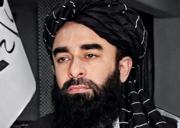 مجاهد: د سرپرست حکومت چارواکو ترمنځ خپلمنځي اختلافات نه شته