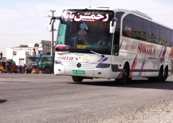 د لویو لارو مسافر: د بس چلوونکو له خوا د نشه يي توکو کارول د ټرافیکي پېښو سبب کېږي