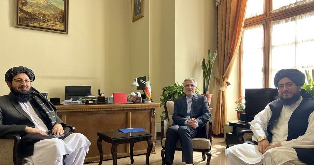 افغان او ایراني چارواکو د اړیکو د لا پراختیا پرېکړه کړې