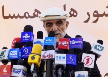 پخواني نظامي چارواکي: له ګاونډیو هېوادونو باید د افغانستان نظامي تجهیزات واخیستل شي
