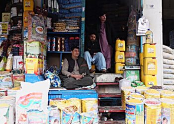 کابل ښاریان  په روژه کې د خوراکي توکو د بیو له لوړېدو شکایت کوي