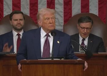 ټرمپ: بګرام هوايي اډه له چین سره د سیالۍ لپاره مهمه ده