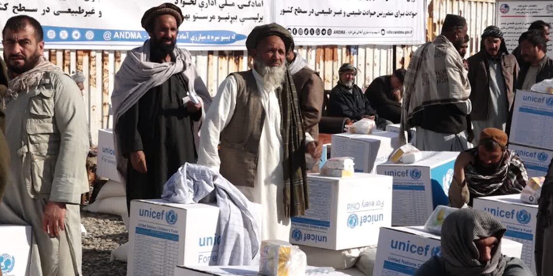 یونیسف: نږدې ۲۳ میلیونه افغانان مرستو ته اړتیا لري چې له نیمايي ډېر یې ماشومان دي
