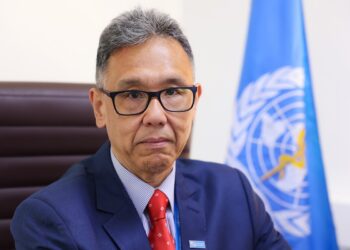 د روغتیا نړیوال سازمان خبرداری؛ د روان کال تر پایه به ۱۰ سلنه افغانان له روغتیايي خدمتونو بې برخې شي