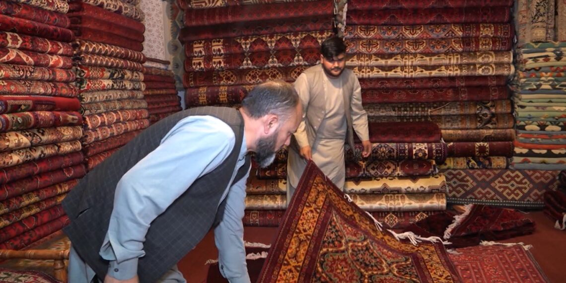 د صنعت او سوداګرۍ وزارت: تېر کال د شاوخوا ۱۵ میلیونو ډالرو په ارزښت غالۍ بهر ته صادرې شوې