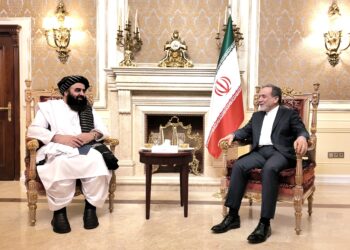 د متقي پر مشرۍ لوړپوړی پلاوی د تهران خبرو اترو فورم کې د ګډون په موخه ایران ته تللی