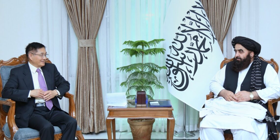 له کابل وروسته بېجينګ د افغانستان، پاکستان او چين د درې اړخيزې ناستې کوربه دی