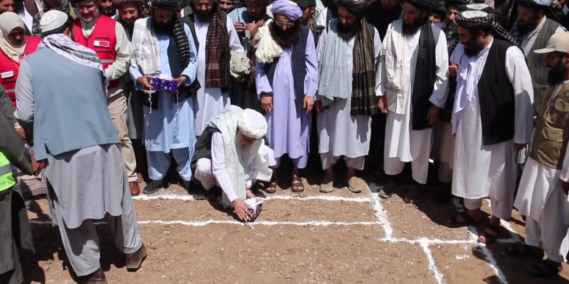 پکتیا کې راستنېدونکو کډوالو ته د کورونو جوړول پیل شول