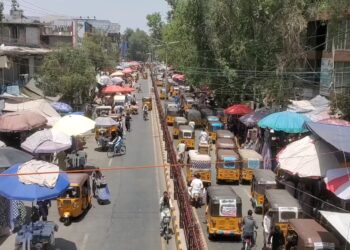 جلال اباد ښاریان د برېښنا له پرچاوۍ شکایت کوي