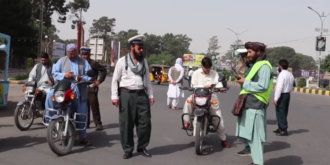هرات کې د لوی اختر په درېیو ورځو کې شاوخوا ۲۰۰ ټرافيکي پېښې شوې