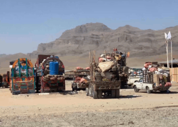 حکیمي: د سپین بولدک له لارې له ۱۱ زرو زیاتې کورنۍ هېواد ته راستنې شوې