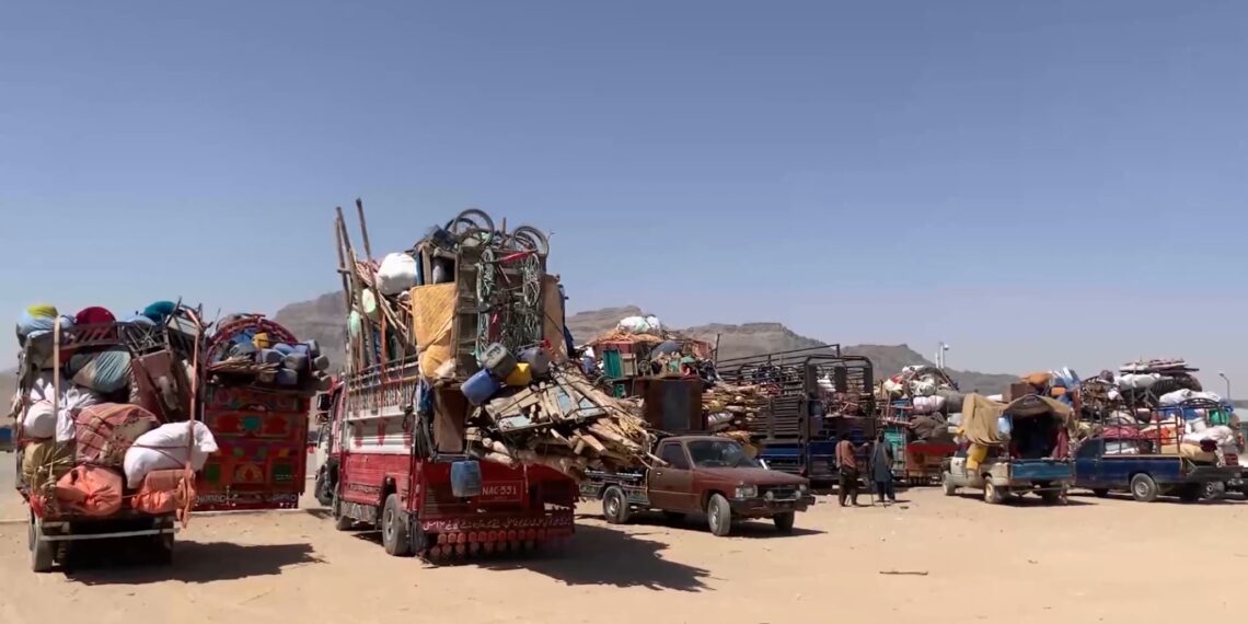 یوناما: د راستنېدونکو کډوالو سترې څپې د افغانستان پر مالي سرچینو فشار ډېر کړی