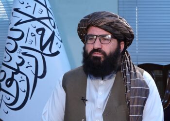 وثیق: ایران افغان کډوال د سیاسي فشار الې په توګه کاروي