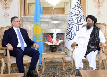 قراقستان او افغانستان د ۵۰۰ ميليونو ډالرو په ارزښت هوکړه لاسليک کړه