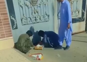 پر افغان کډوالو د ایران ظلم؛ الغدیر پنډغالي کې کډوال خوړو او اوبو ته لاسرسی نه لري