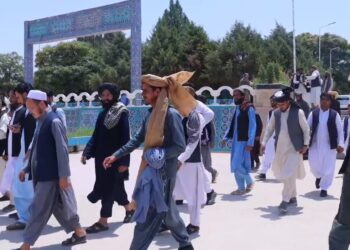 د سویل ختیځ زون ځوانان د قومونو ترمنځ د یووالي په موخه بلخ ته تللي