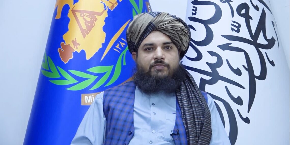 حقاني: له ایران او پاکستان سره د کډوالو د ستونزو په اړه خبرې شوې