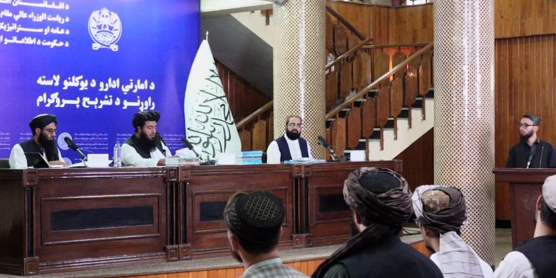 علومو اکاډمي: لسګونه علمي پروژې پلې شوې او ګڼ شمېر بهرني آثار ملي ژبو ته ژباړل شوي