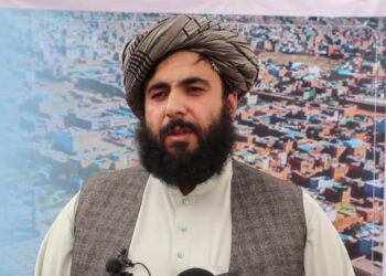 فطرت: له افغان کډوالو سره د ایران چلن له اسلامي، بشري او ګاونډیتوب اصولو خلاف دی