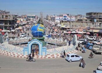 هلمندیان له حکومته د بې کیفیته توکو مخنیوي غوښتنه کوي