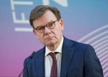 جرمني تایید کړه چې د افغانستان حکومت دوه ډېپلوماټان ور استولي