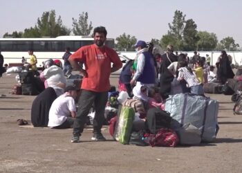 راستانه شوې کډوال: نړیوال سازمانونه دې د ګاونډیو هېوادونو غیر اصولي چلن مخه ونیسي