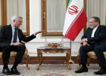 له تهرانه د ملګرو ملتونو غوښتنه؛ د افغان کډوالو انساني کرامت خوندي کړئ