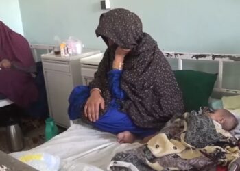 یونیسف: روان کال افغانستان کې میلیونونه ښځې او ماشومان پر خوارځواکۍ اخته شوي