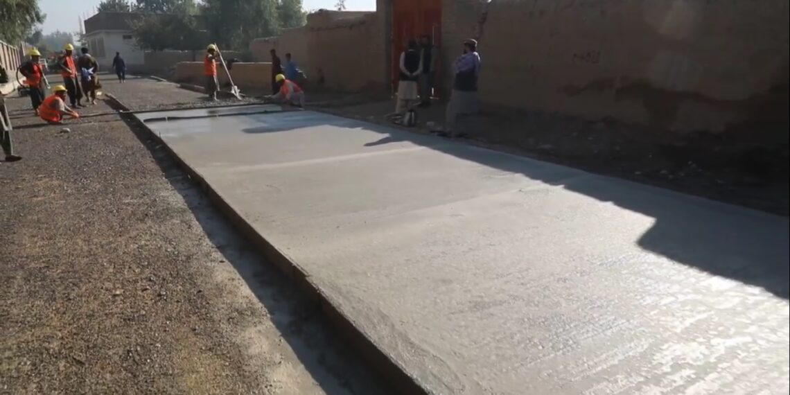 جلال اباد ښاروالي:روان کال کې مو ۲۵ زروکسانو ته کاري فرصتونه برابر کړي