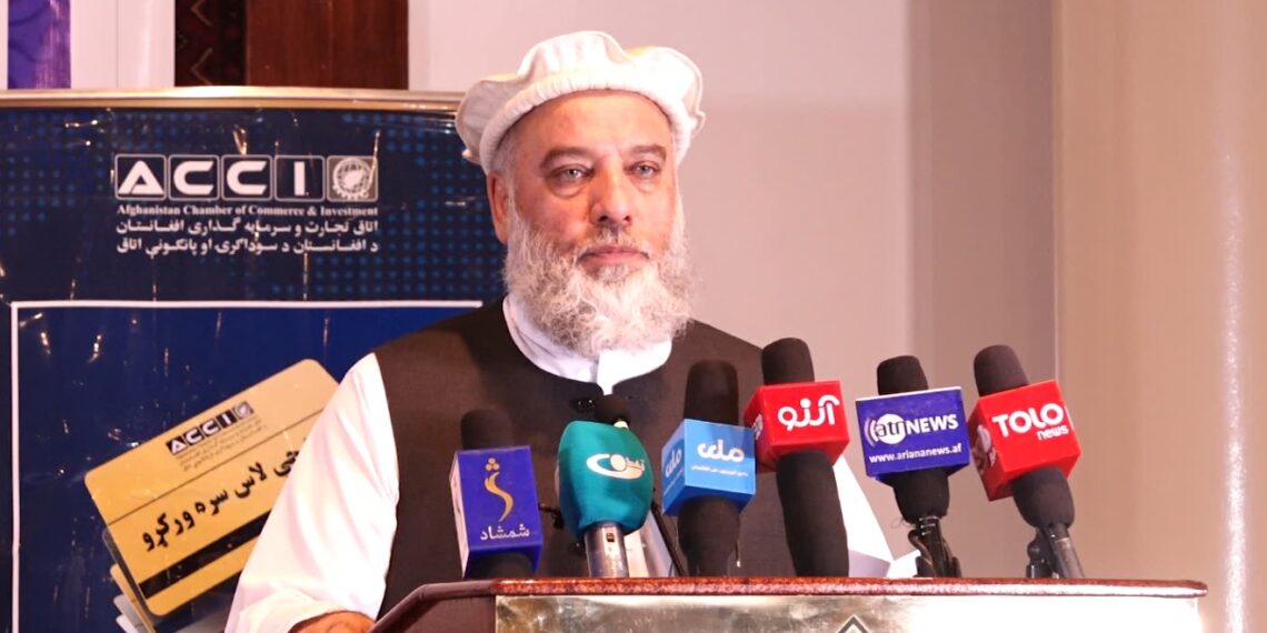 نورالدین عزیزي: افغان – ازبېک کلنۍ سوداګري به ۲ میلیارد ډالرو ته پورته شي