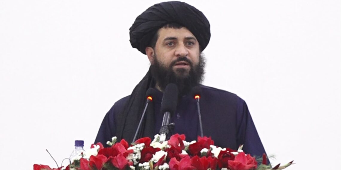 مجاهد د حکومت مخالفینو ته؛ د اوسني نظام له منځه وړلو خوب مه ګورئ