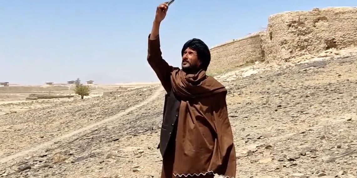 الکوزی: هېواد کې ۹۰ سلنه خلک مخابراتي خدمتونو ته لاسرسی لري