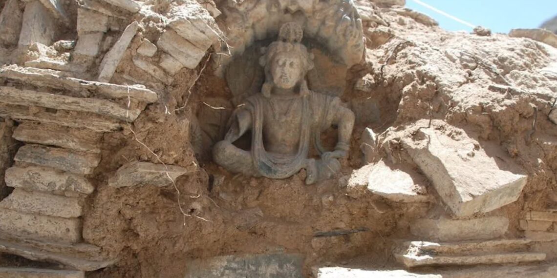 خلیلزاد: له مس عینک د تاریخي آثارو لېږدول تراژیدي ده