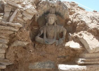 خلیلزاد: له مس عینک د تاریخي آثارو لېږدول تراژیدي ده