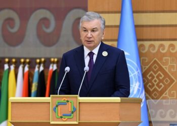 میرضیایف: افغان – ټرانس پروژه په آسیا کې د نویو سوداګریو لپاره ښه فرصت دی