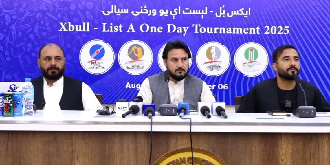 کرېکټ بورډ: خوست کې د کرېکټ لېسټ اې سیالۍ پیل کېږي