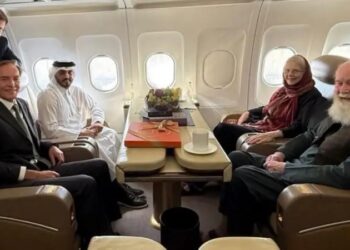 افغانستان کې بندي بریټانوۍ جوړه له بنده خوشي شوه