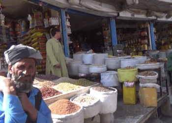 هراتیان: د خوراکي او نفتي توکو بیو لوړوالي مو ژوند سخت کړی