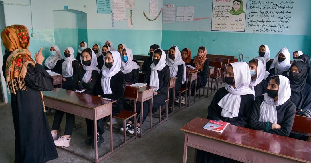 یوناما: هېڅ افغان باید له زده کړو بې برخې پاتې نه شي