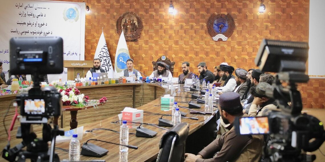 عامې روغتیا وزارت د بې کیفیته خوراکي توکو تولید او وارداتو په اړه خبرداری ورکړ