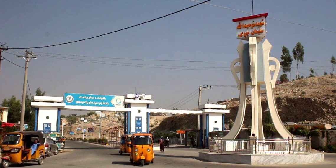 روان کال لغمان کې د ۸۷ پروژو کارونه روان دي