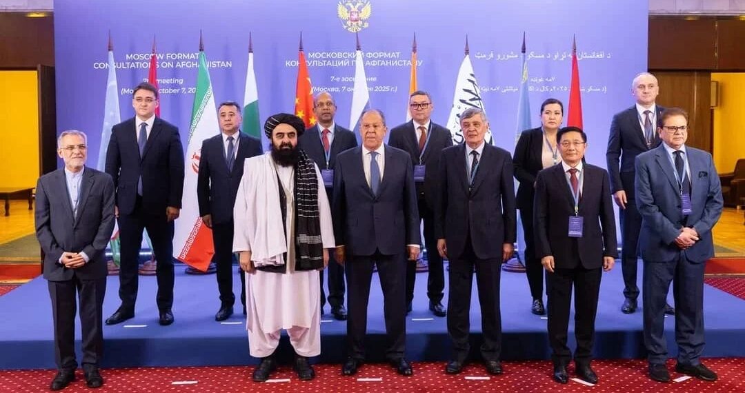 متقي: د سیمې په ځینو هېوادونو کې د داعش روزنیزو مرکزونو په اړه اندېښنه لرو