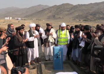 ننګرهار کې د پاکو اوبو ۲۷ شبکې ګټه اخیستنې ته وسپارل شوې