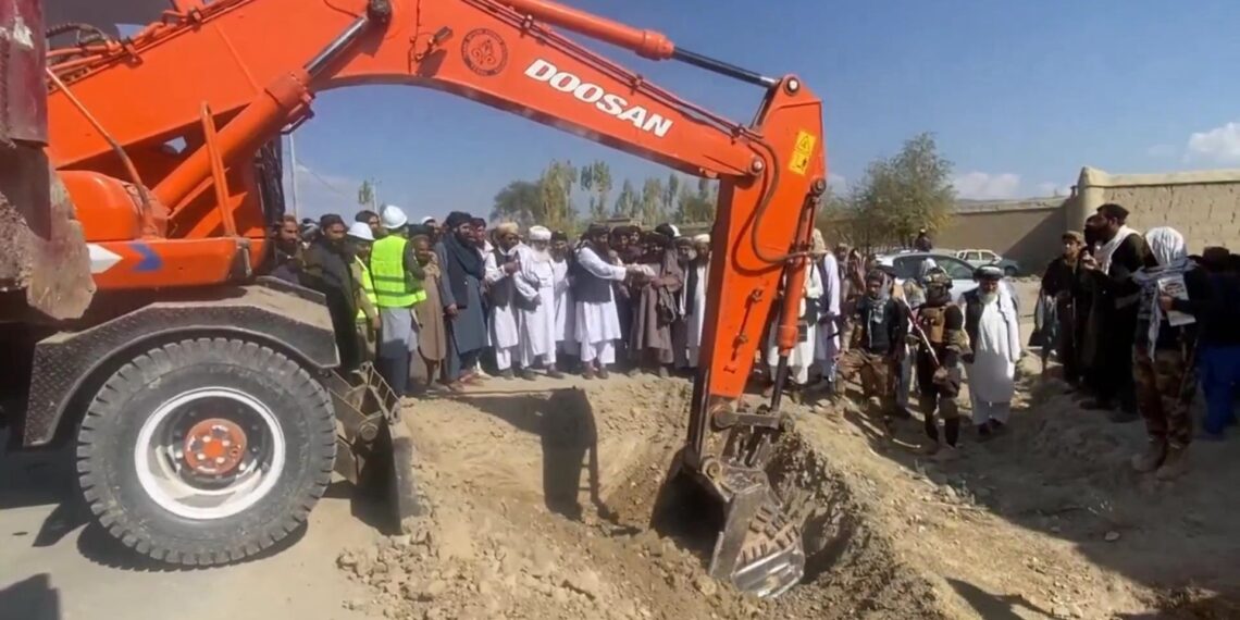 د ګردېز ــ ډنډ پټان لویې لارې د بيارغونې چارې پيل شوې