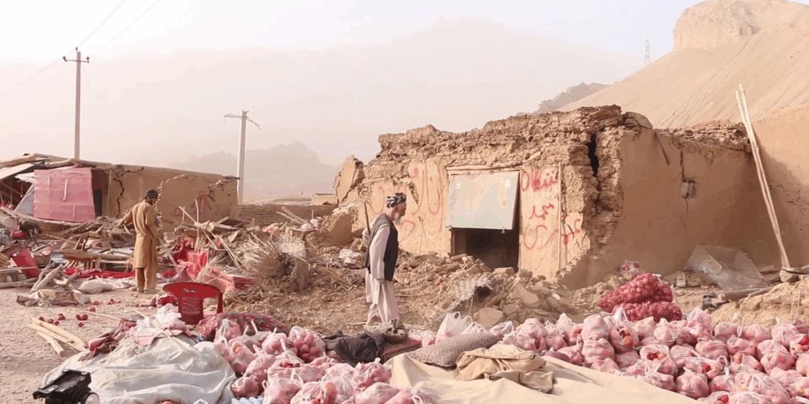 ملګري ملتونه: شمال کې د زلزلې زیانمنو شویو ته بېړنۍ مرستې رسوو