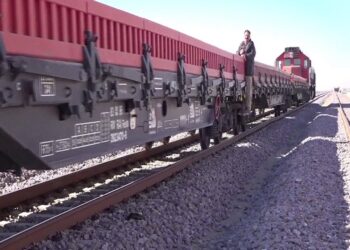 ایران له افغانستان سره د رېل ګاډي له لارې د راکړه ورکړې زیاتولو خبر ورکوي