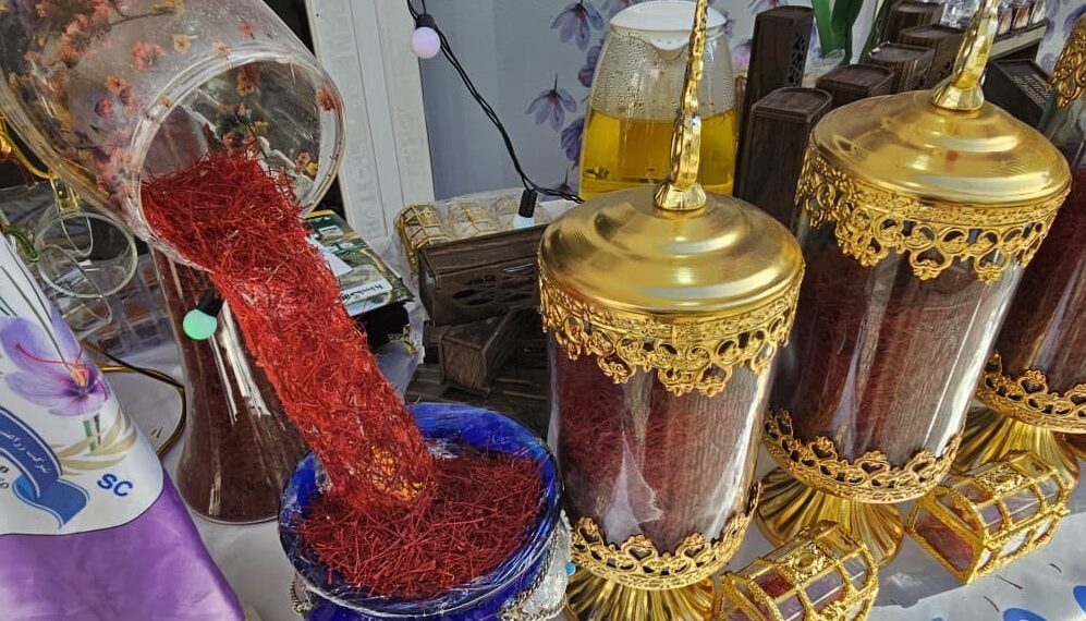 هرات کې د زعفران ګل لسم پړاو نندارتون پرانیستل شو